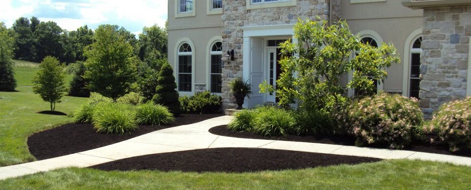 lawn-care-specialists-gallaher-landscaping